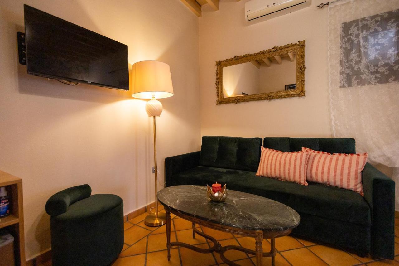 April Luxury (adults Only) Hotel