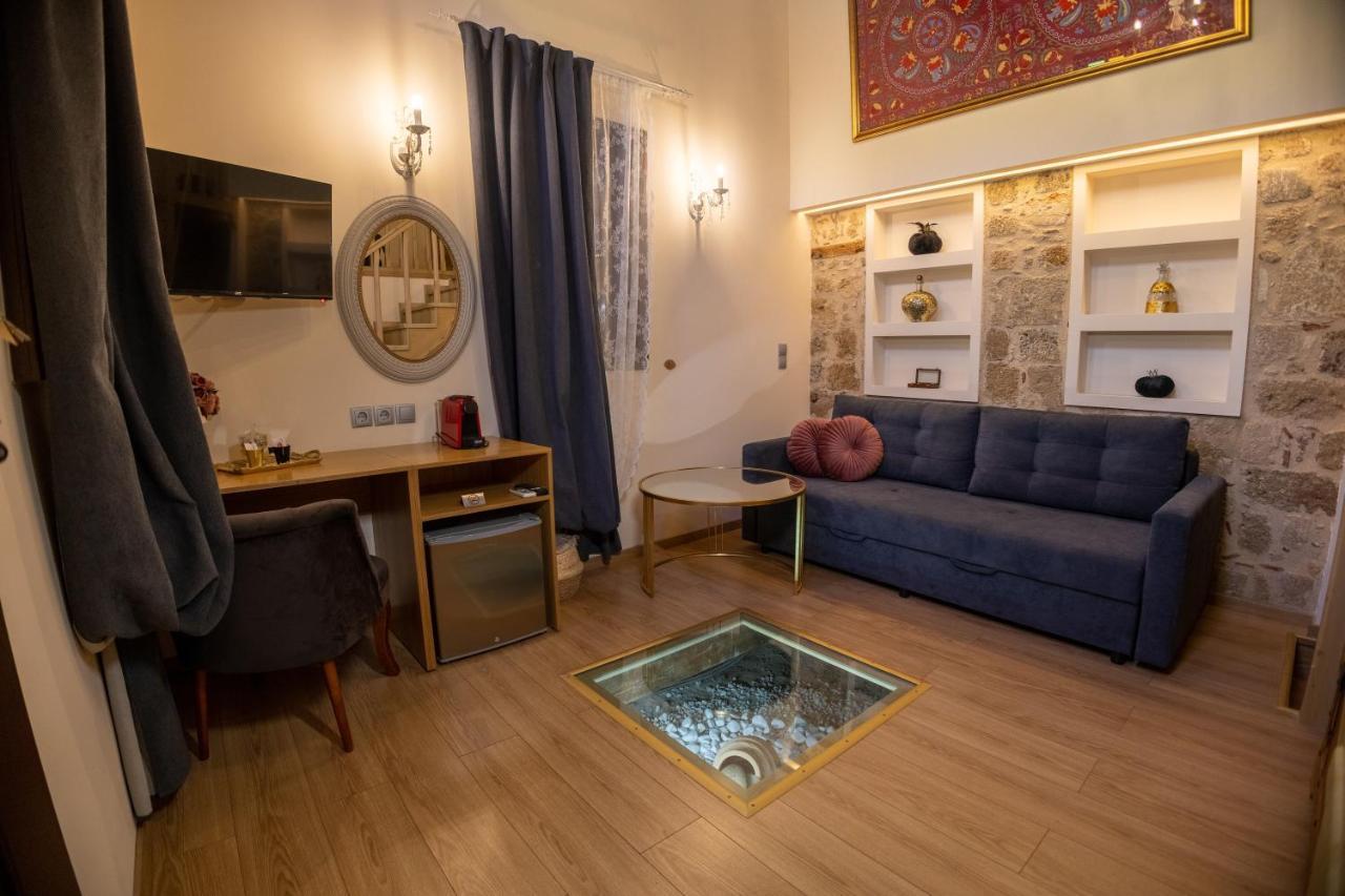 Hotell April Luxury (adults Only) 4*