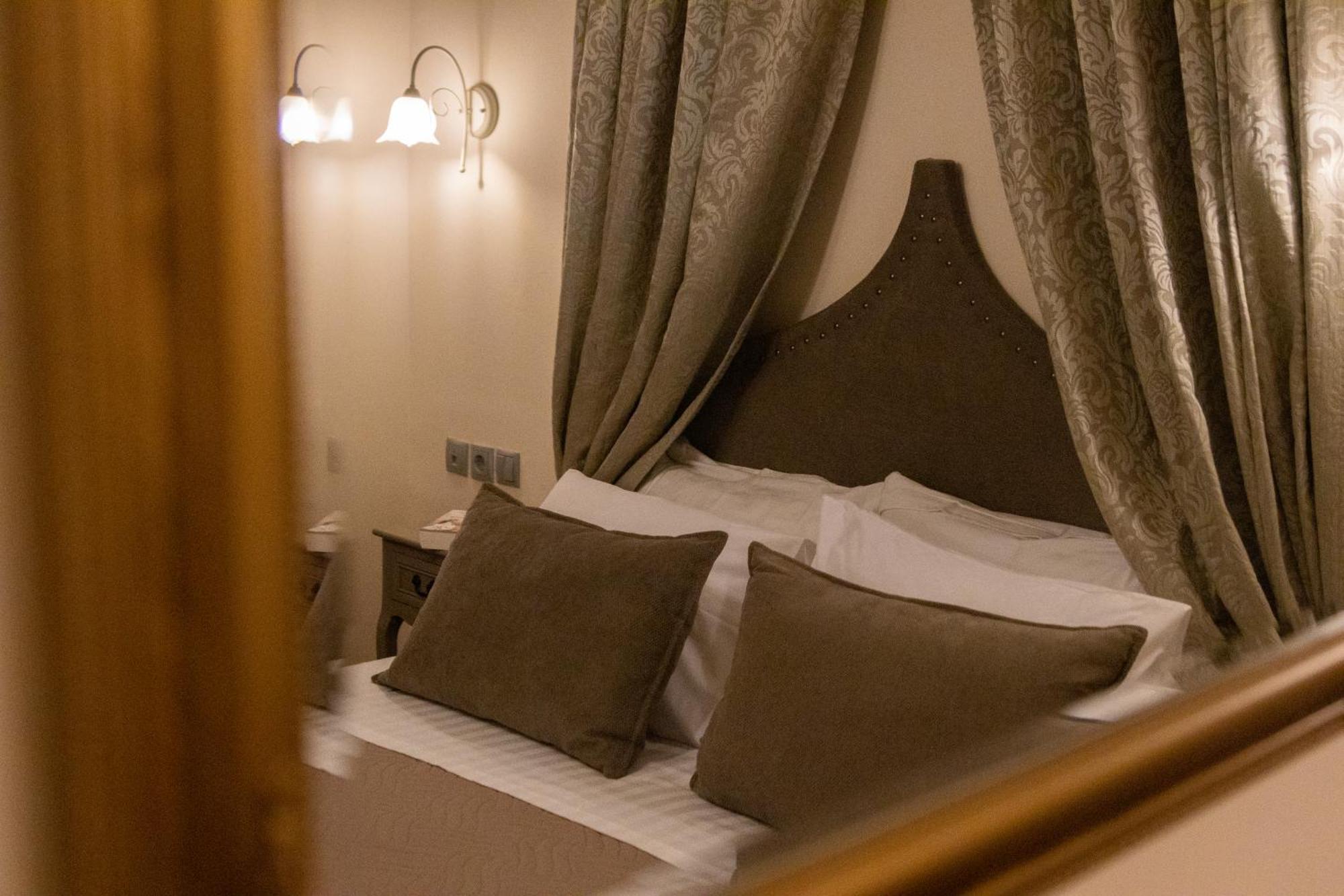 Hotel April Luxury (adults Only)