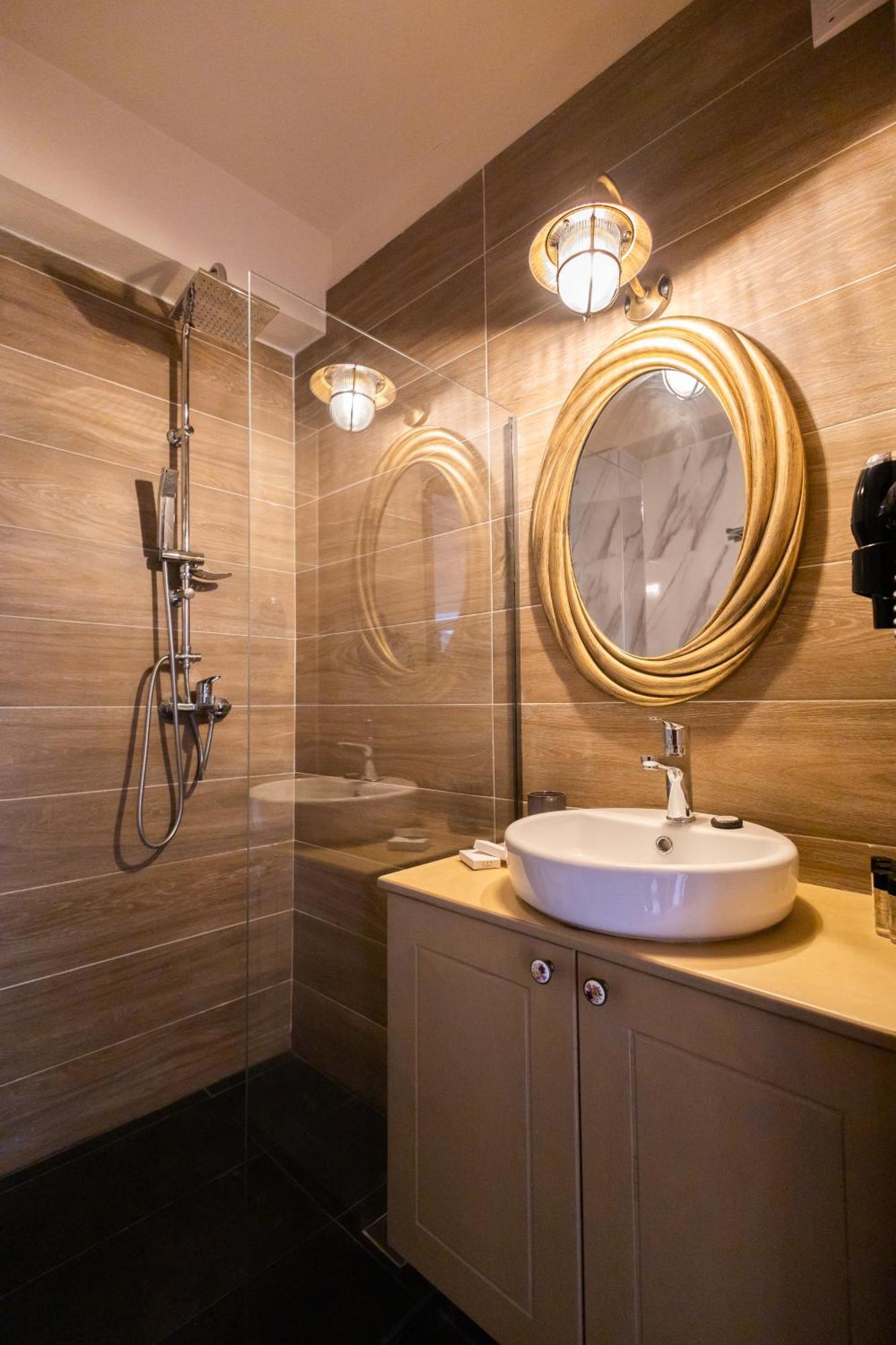 April Luxury (adults Only) Hotel Rhodes City